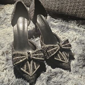 Chic bejewled heels